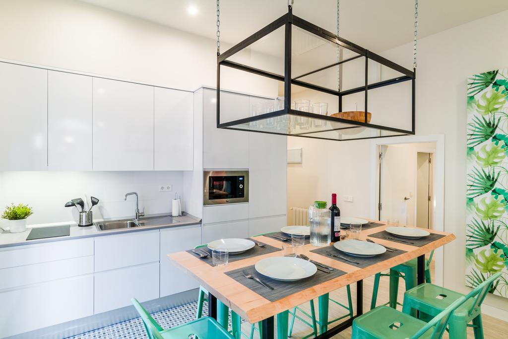 Latina I Apartment Мадрид Екстериор снимка