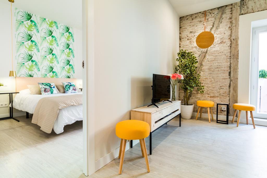 Latina I Apartment Мадрид Екстериор снимка