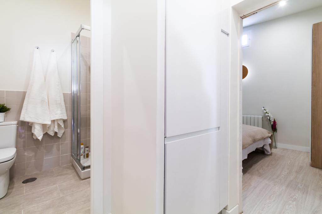 Latina I Apartment Мадрид Екстериор снимка