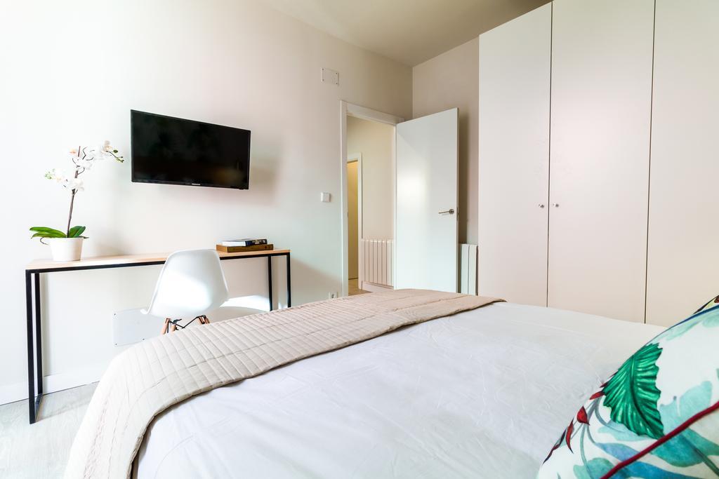 Latina I Apartment Мадрид Екстериор снимка
