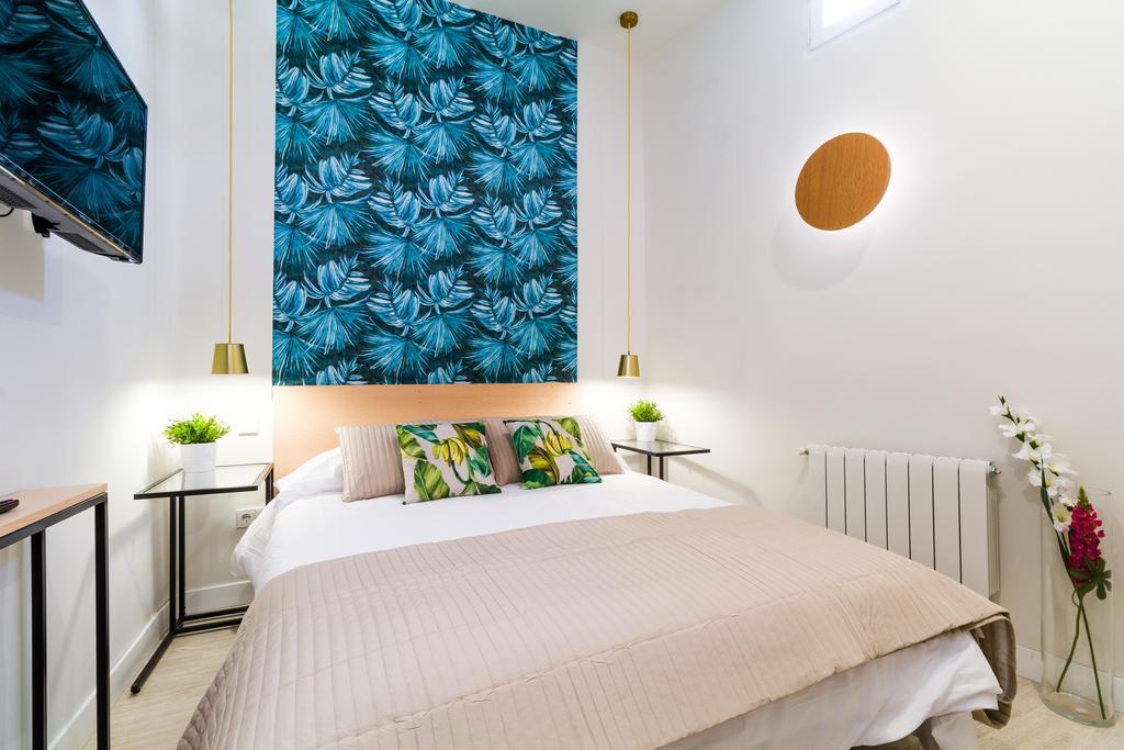 Latina I Apartment Мадрид Екстериор снимка