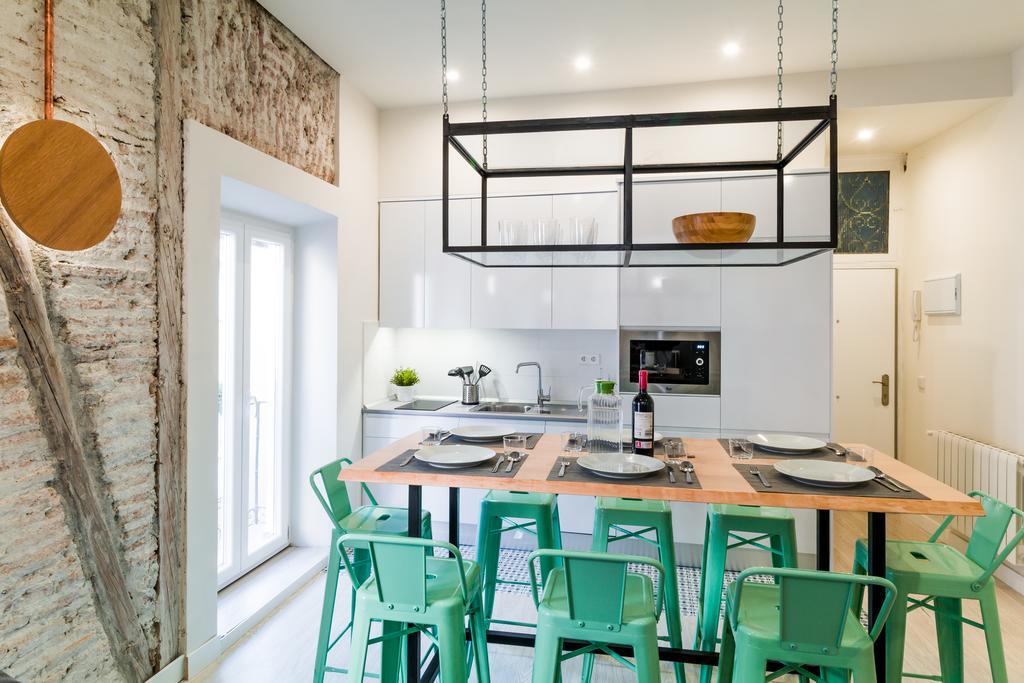Latina I Apartment Мадрид Екстериор снимка