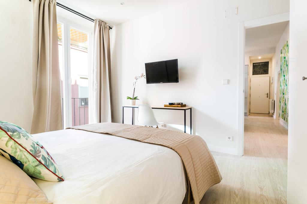 Latina I Apartment Мадрид Екстериор снимка